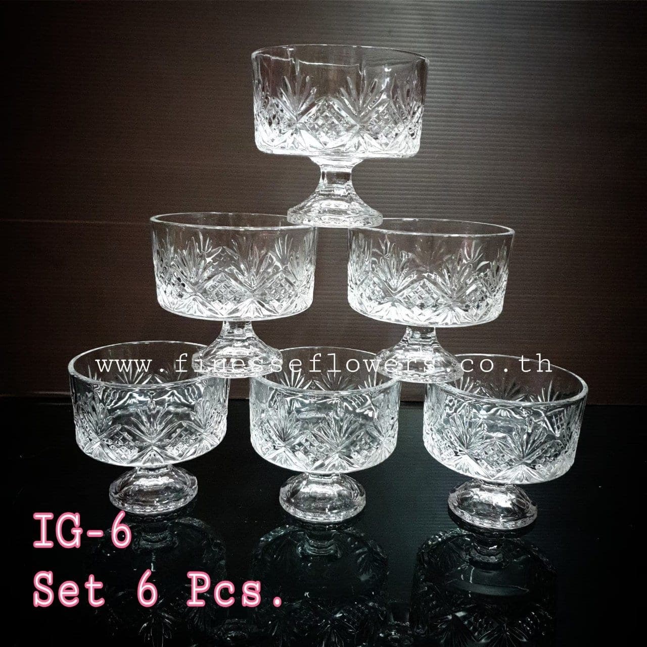 แจกัน IG (X9WOW1J), Vase — a clean profile with quiet weight, sized for medium to large stems.