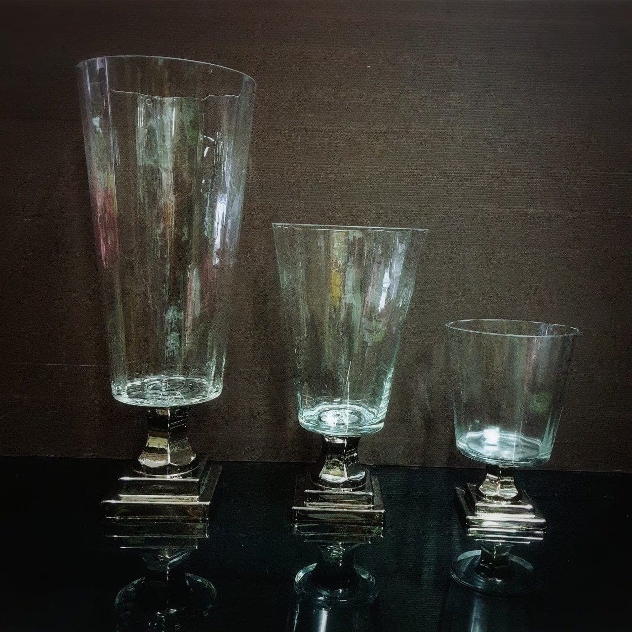 แจกัน BX (X9WOW7H), Vase — a clean profile with quiet weight, sized for medium to large stems.